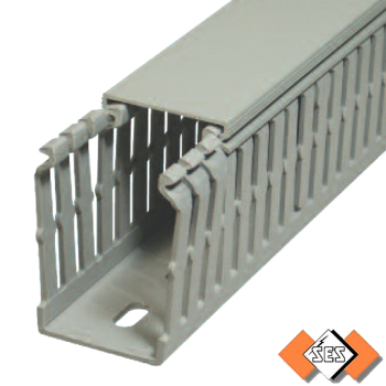 GN-A6/4 LF PVC Trunking With Slot And Base Punching
